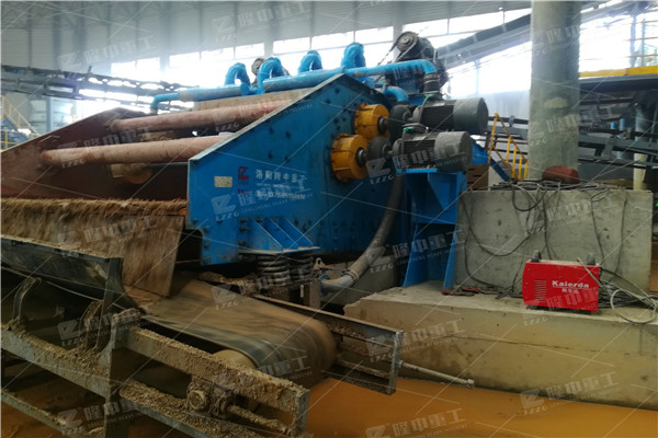 螺旋<a href=http://www.baiyibxg.com/tags/xishaji target=_blank class=infotextkey><a href=//tags/xishaji target=_blank class=infotextkey>洗砂機(jī)</a></a>50.jpg
