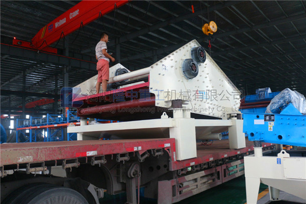 <a href=http://www.baiyibxg.com/tags/xishahuishouji target=_blank class=infotextkey><a href=//tags/xishahuishouji target=_blank class=infotextkey>細(xì)沙回收機(jī)</a></a>9.jpg