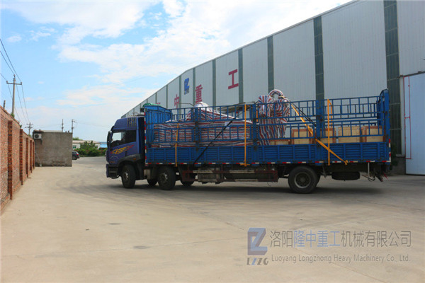 <a href=http://www.baiyibxg.com/tags/xishahuishouji target=_blank class=infotextkey><a href=//tags/xishahuishouji target=_blank class=infotextkey>細沙回收機</a></a>設(shè)備20.jpg