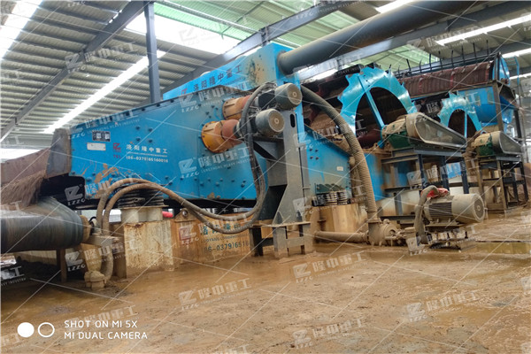 輪斗式<a href=http://www.baiyibxg.com/tags/xishaji target=_blank class=infotextkey><a href=//tags/xishaji target=_blank class=infotextkey>洗砂機</a></a>72.jpg